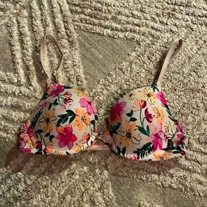 Pink Everywhere Push Up Size 34B